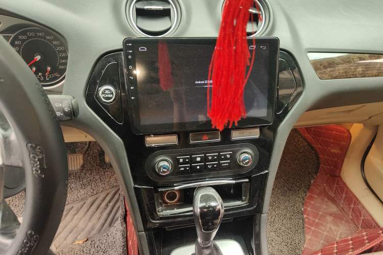 Used Ford Mondeo 2010 2.3L Luxury Version