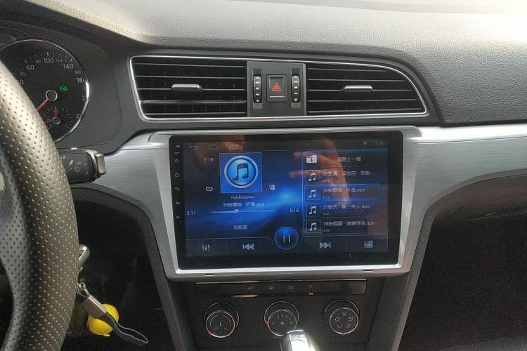 Used Volkswagen Lamando 2017 230TSI DSG Fashion Edition