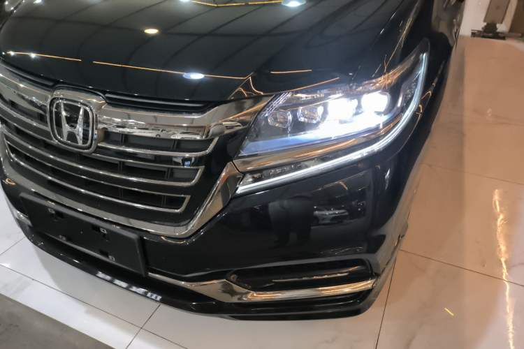 Used Honda Elysion 2019 2.0L Hybrid Luxury Edition