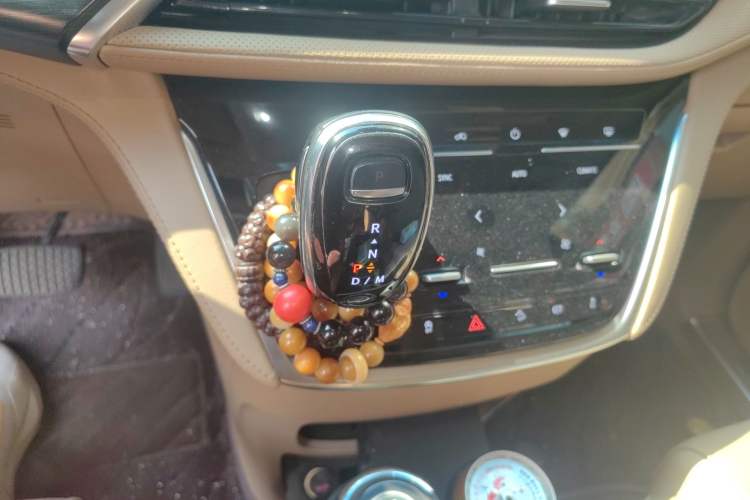 Used Buick GL8 2021 ES Landtrek 653T Smart Luxury Model Gear Lever