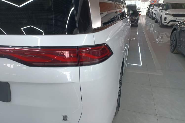 Used BYD Xia 2025 DM-i 1.5T 180km Beyond Edition