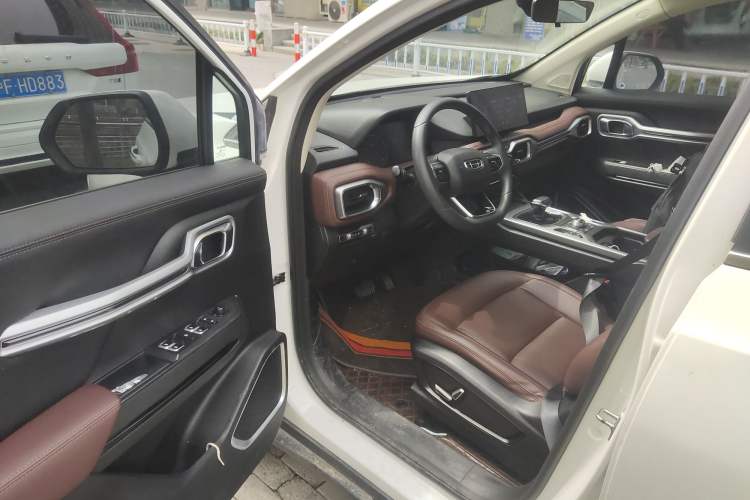 Used Geely Auto Haoyue 2022 1.8TD DCT Luxury Model 5 Seats
