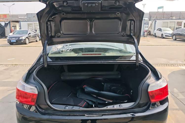 Used Citroen Elysee 2014 1.6L Manual Fashion Edition
