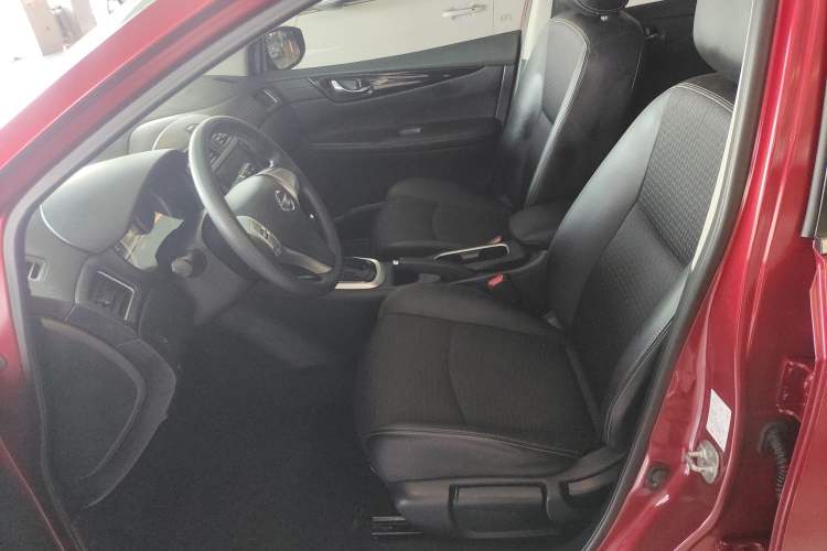 Used Nissan Tiida 2019 1.6L CVT Smart Drive Version China VI Standard