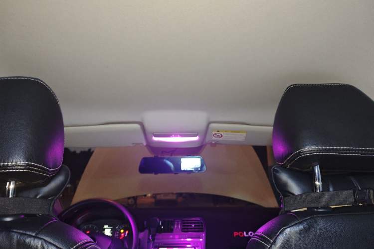 Used Volkswagen Polo 2016 1.4L Manual Fashion Model