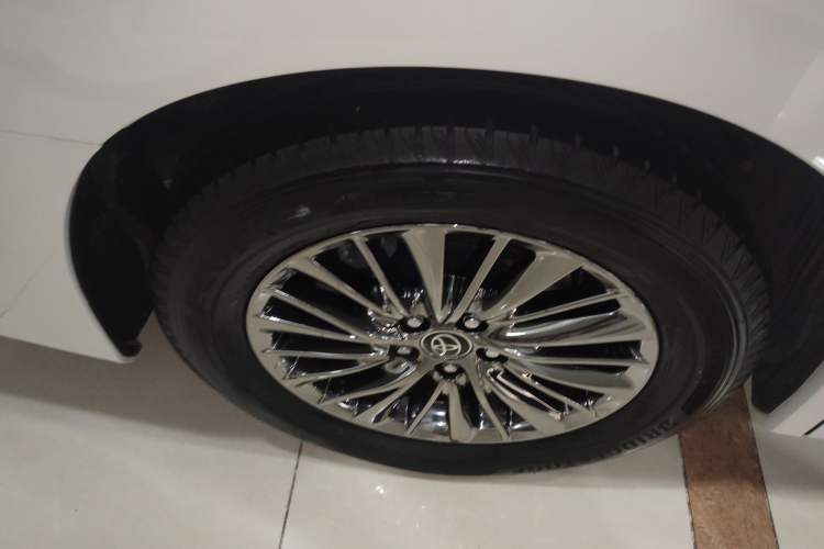 Used Toyota Vellfire 2020 Dual-Engine 2.5L HV Prestige Edition
