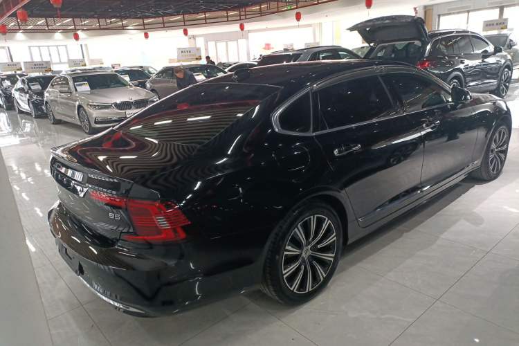 Used Volvo S90 2022 B5 Zhiyi Luxury Edition