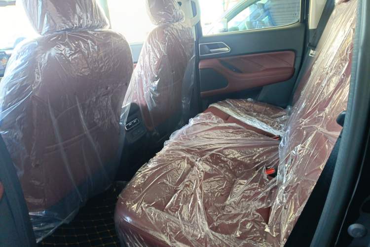 Used Great Wall Poer 2024 2.4T Off-Road Edition Automatic Diesel 4x4 Advanced Version Left Rear Seat