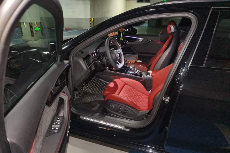 Used Audi S4 2024 S4 Avant 3.0TFSI
