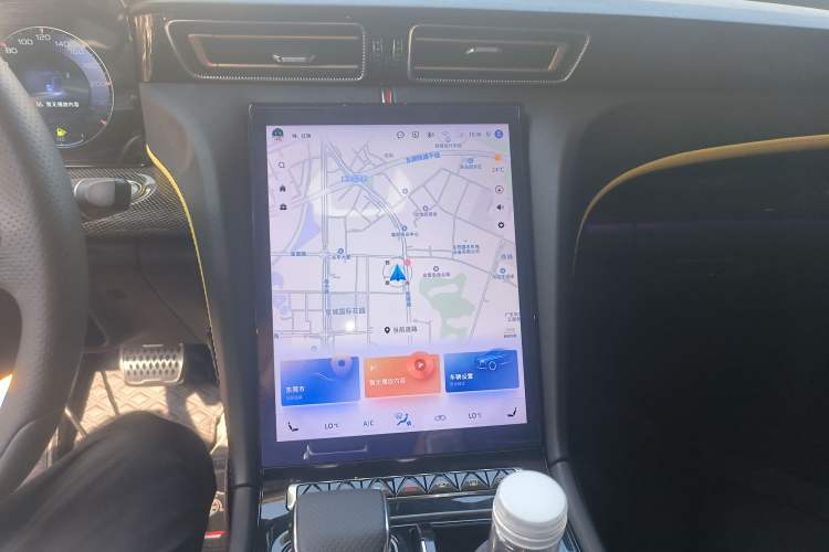 Used Hongqi H6 2023 2.0T ZhiShang Version