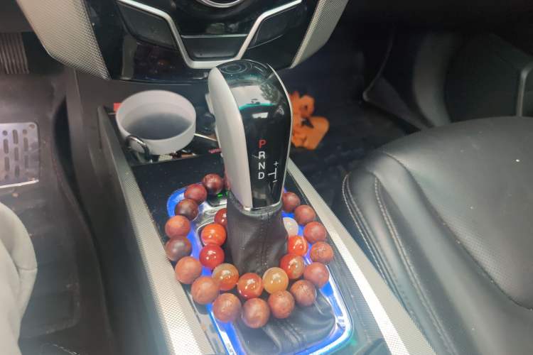 Used Luxgen U6 SUV 2015 1.8T Fashion-Upgraded Model
