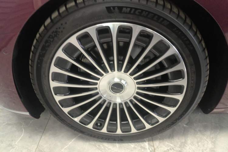 Used Hima Stelato S9 2025 Extended-Range Ultra
