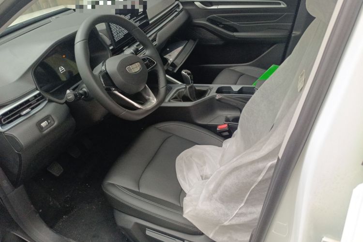 Used Geely Auto Emgrand 2025 4th Generation 1.5L Manual – Dragon Edition