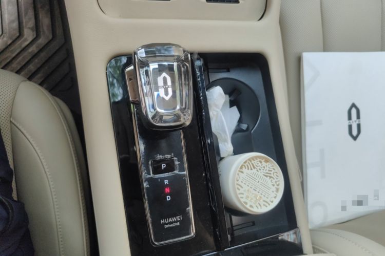 Used Hima AITO M7 2024 1.5T Rear-Drive Plus Version 5 Seats Gear Lever