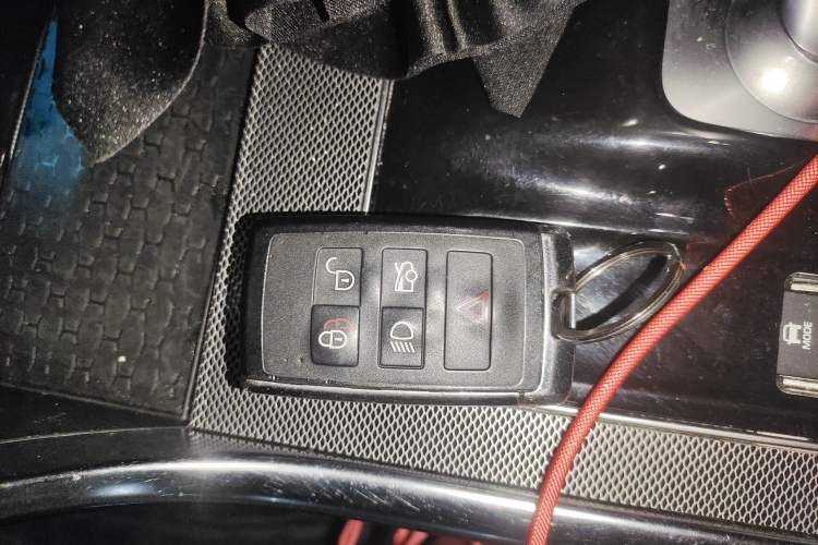 Used Jaguar XEL 2020 2.0T 200PS R-DYNAMIC Youth Sports Edition