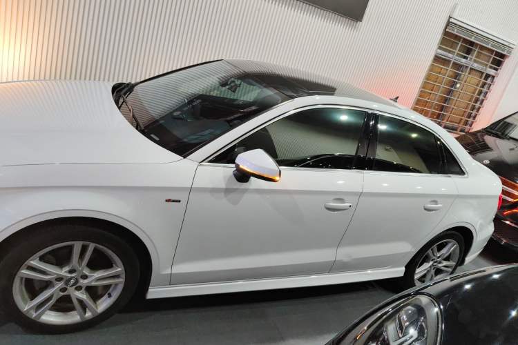 Used Audi A3 2020 Limousine 35 TFSI Fashion Edition China VI Emission Standard