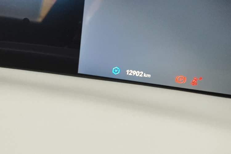 Used Avatr 11 2024 630 Rear-Wheel Drive Edition with Three Lasers Odometer Close Up