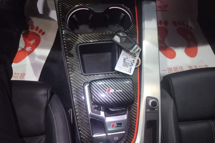 Used Audi A4L 2020 40 TFSI Luxury Dynamic Model