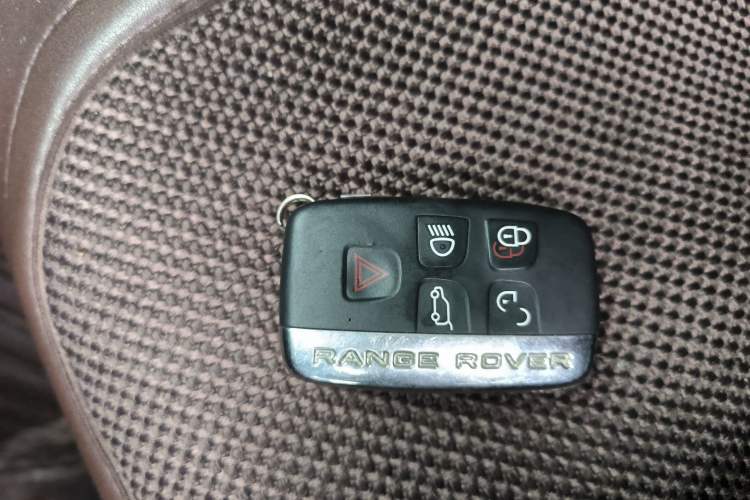 Used Land Rover Range Rover Velar 2020 P250 R-DYNAMIC S
