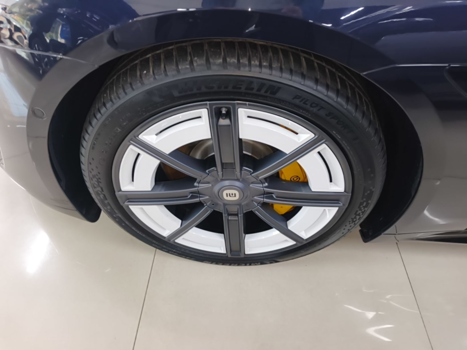Xiaomi Auto SU7 2024 Four-Wheel Drive Ultra-Long Range Advanced Intelligent Driving Max Edition — снимка 10