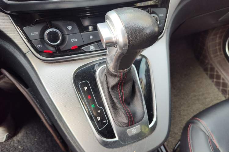 Used Haval H6 2017 Red-Label Sport Edition 1.5T Automatic Two-Wheel Drive Luxury Model