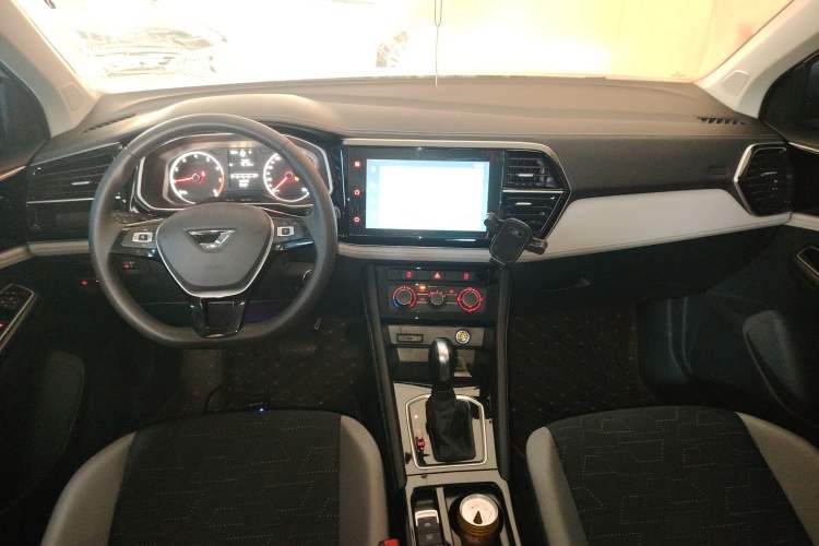 Used Jetta VS5 2024 280TSI Automatic Pioneer Edition Interior 2