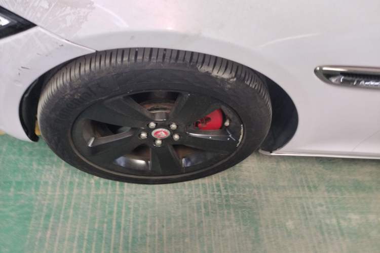 Used Jaguar XF 2016 XF 3.0 SC Two-Wheel-Drive Luxury Edition
