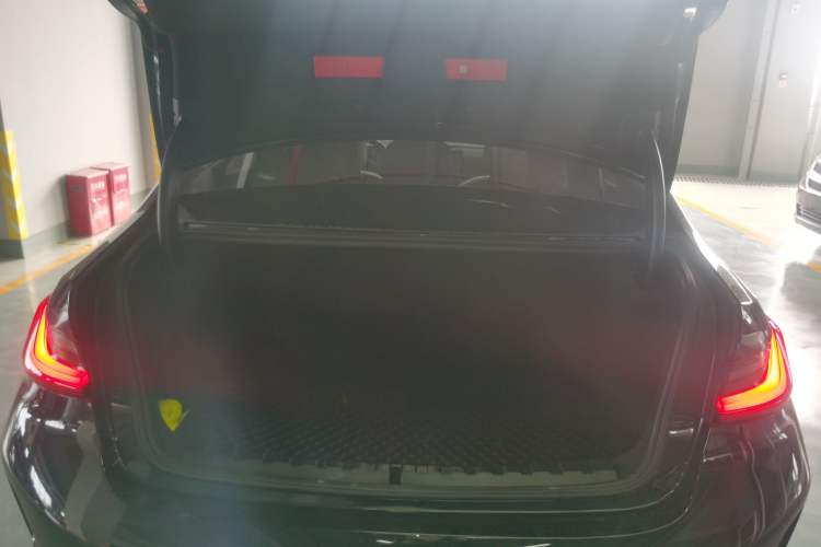 Used BMW 3 Series 2024 325i M Sport Night Edition Package Trunk