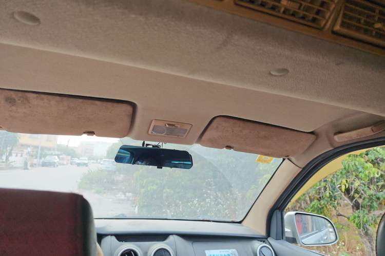 Used CHANGAN KAICHENG Ounuo S 2012 1.5L Elite Version
