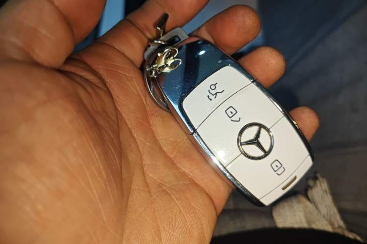 Used Mercedes-Benz GLC Coupe 2020 GLC 300 4MATIC Coupe SUV
