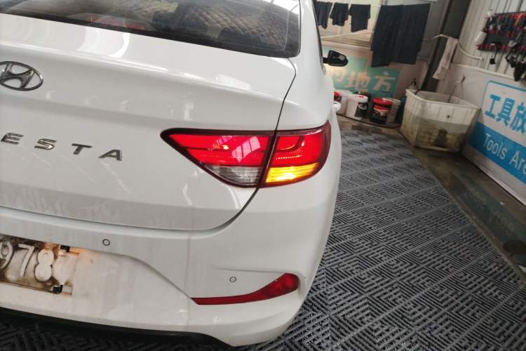 Used Hyundai Celesta 2020 1.6L Automatic GL Enjoyable Edition