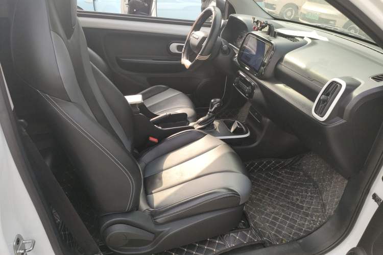 Used Roewe Clever 2022 311km QiQi BoBo Edition