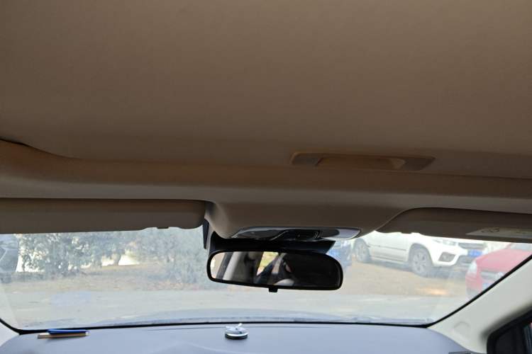 Used Chery Arrizo GX 2019 Pro 1.5T CVT Model Color Version China VI Standard Headliner