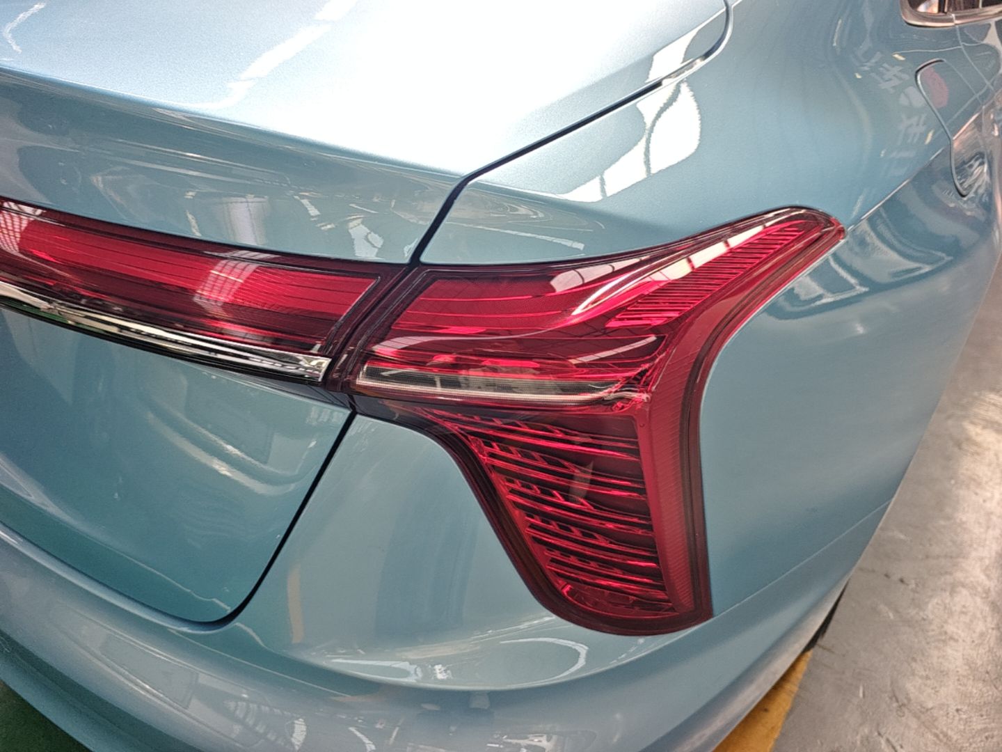 Hongqi H5 2023 1.5T HEV Smart Connect Flagship Edition - Chinese Trim Chang — снимка 9