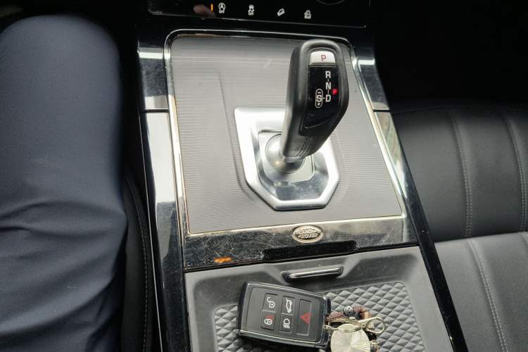 Used Land Rover Range Rover Evoque 2020 249 PS R-DYNAMIC S Sport Edition