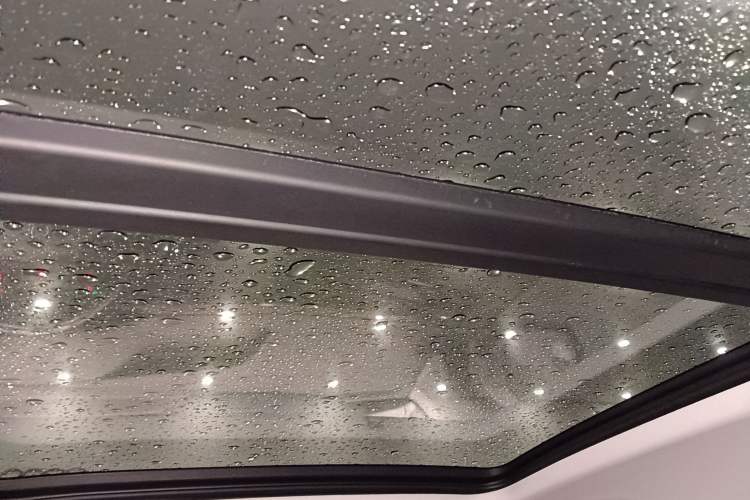 Used Volkswagen Tharu 2021 280TSI Two-Wheel-Drive Luxury Plus Edition
