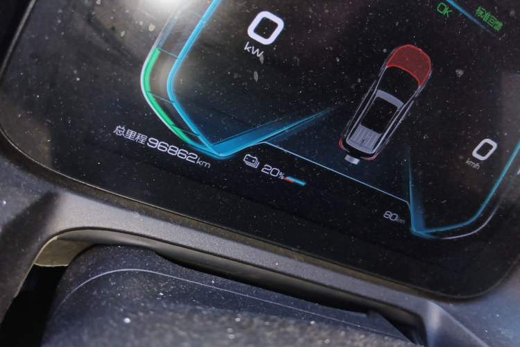 Used BYD Yuan New Energy 2019 EV535 Smart Connect Trendsetting Model Odometer Close Up