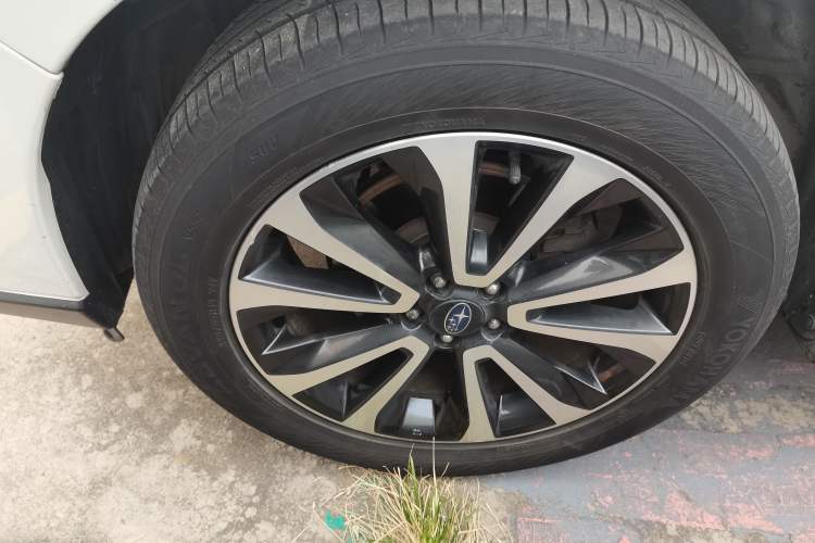 Used Subaru Forester 2016 2.0i Fashion Navigation Edition Exterior 2