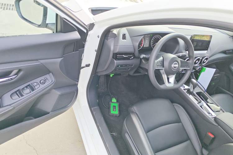 Used Nissan Sylphy 2026 Model 1.6L CVT Genuine Edition
