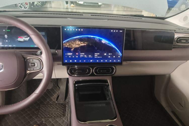 Used Leapmotor C11 2024 Range-Extended 300 Luxury Edition
