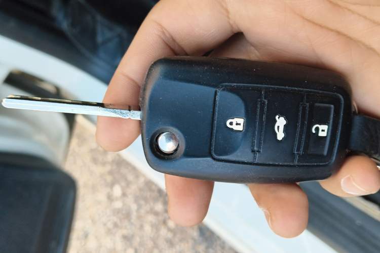 Used Volkswagen Lavida 2017 1.6L Manual Fashion Edition
