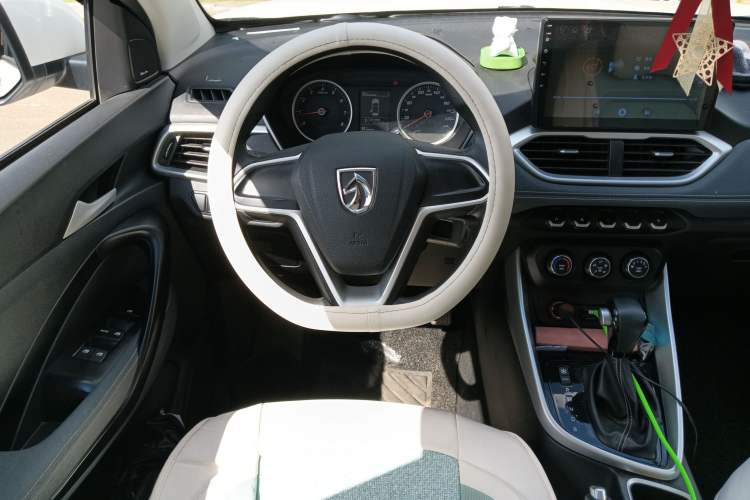 Used Baojun 530 2019 1.5T CVT Elite Version China VI
