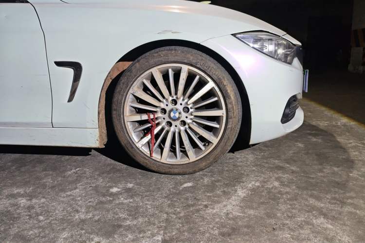 Used BMW 4 Series 2014 428i Convertible Luxury Design Package