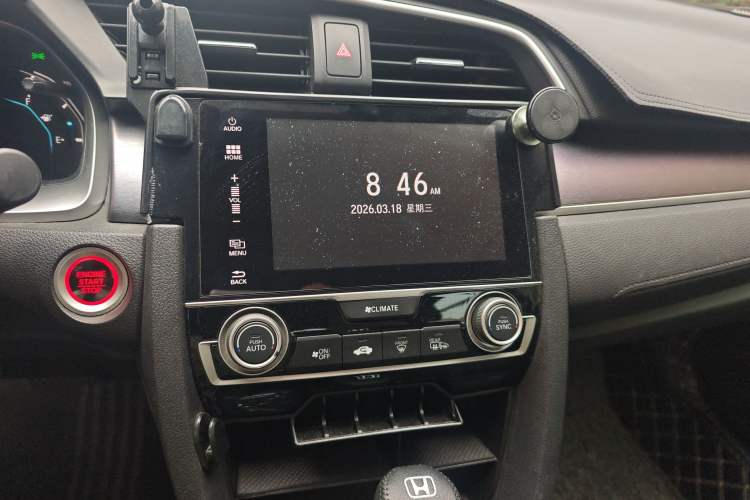 Used Honda Civic 2016 220TURBO CVT Prestige Edition
