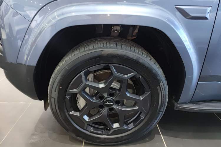 Used Formula Leopard Tai 7 2025 Model 190 km Four-Wheel Drive Ultra Edition