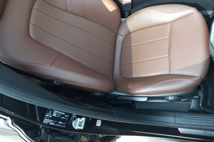 Used Mercedes-Benz GLB 2023 GLB 200 Dynamic Edition Right Front Seat