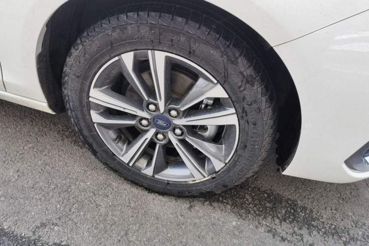 Used Ford Escort 2021 1.5L Automatic Diamond Edition
