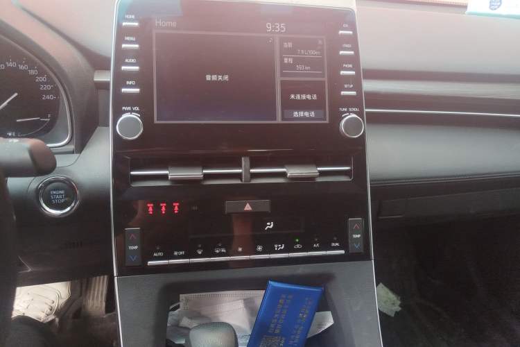 Used Toyota Avalon 2019 2.5L Ambition Version China VI Standard
