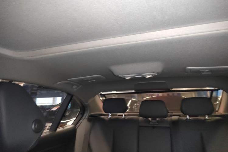 Used BMW 3 Series 2015 320Li Luxury Edition Fashion Model