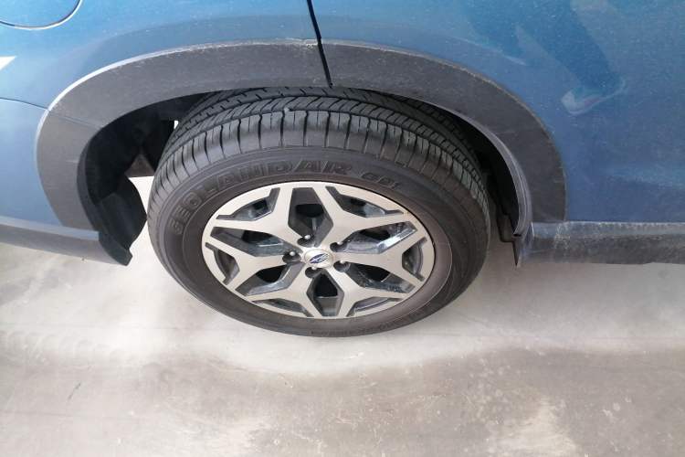 Used Subaru Forester 2021 2.0i Luxury Edition EyeSight Right Rear Wheel Hub